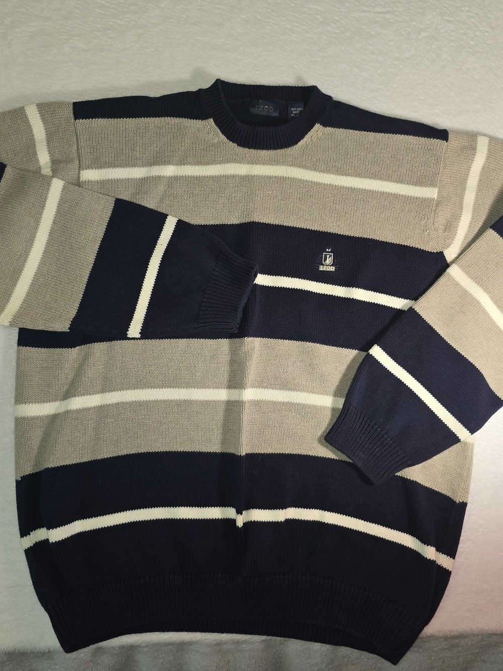 Vintage  Izod Navy/Beige/White Striped Mens Sweater Size L